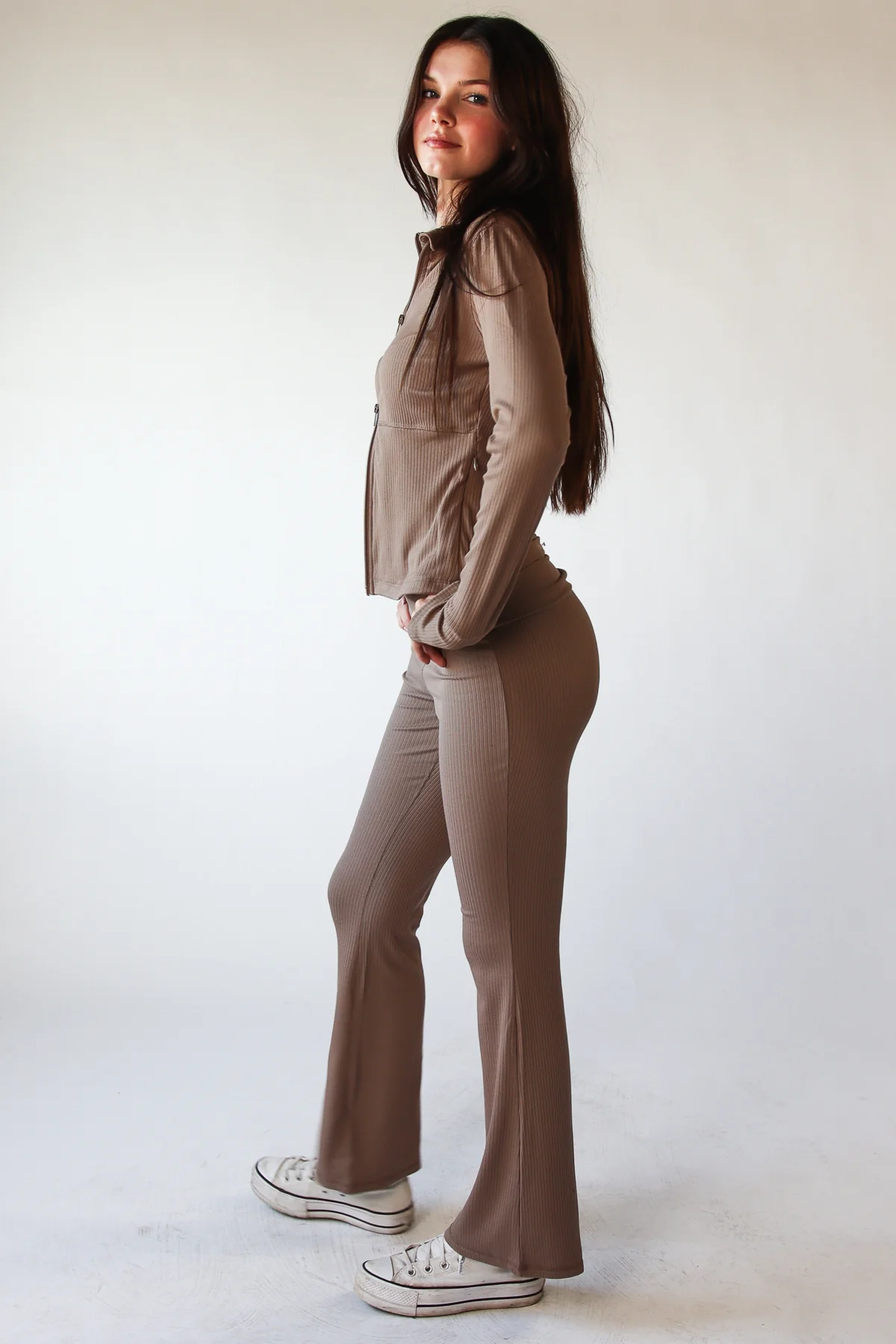 Ribbed Lightweight Fleece Lined Flare Leggings - Image 10