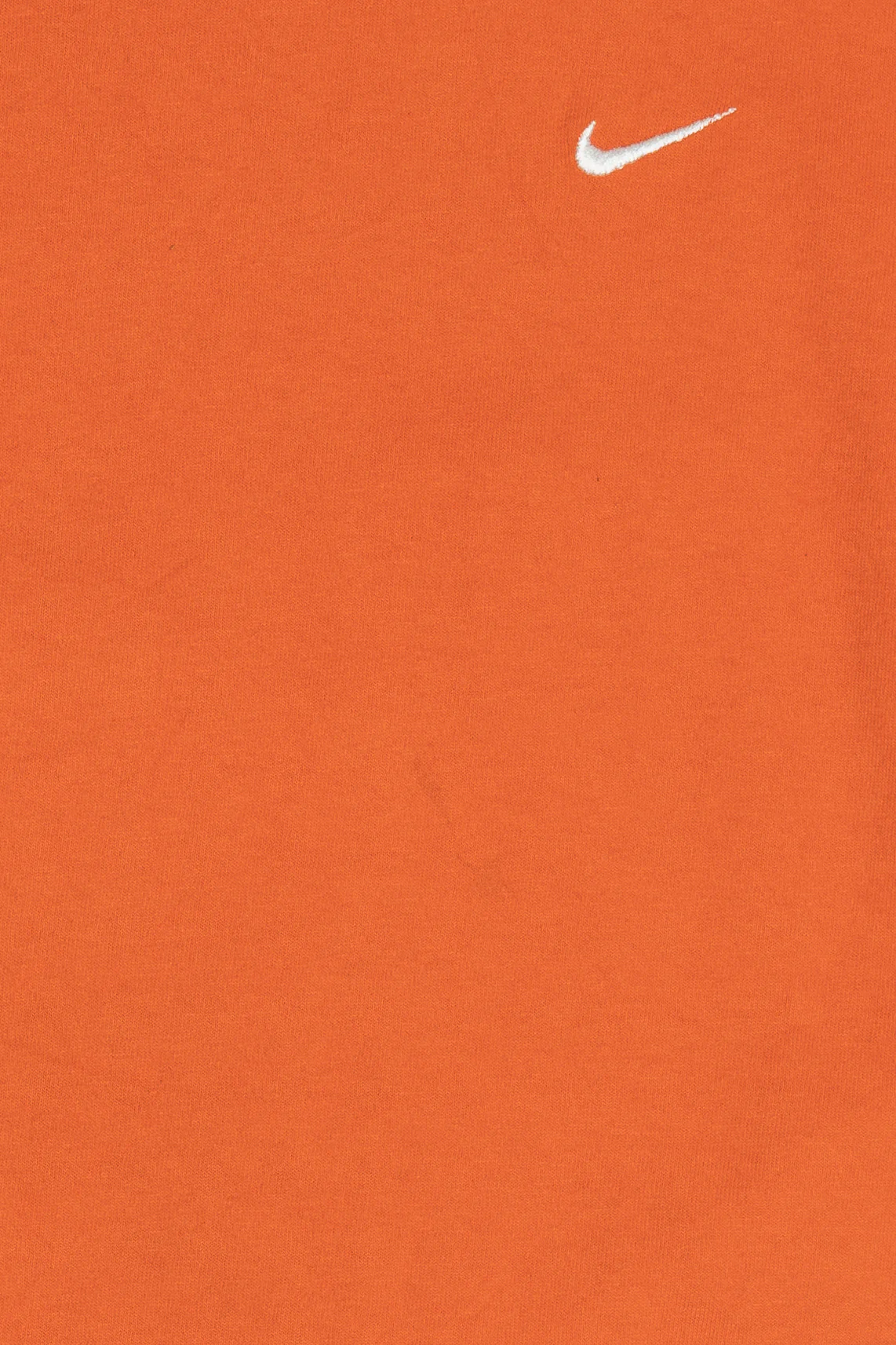 Vintage Nike Embroidered Swoosh Logo T-Shirt (2000s) - Image 4